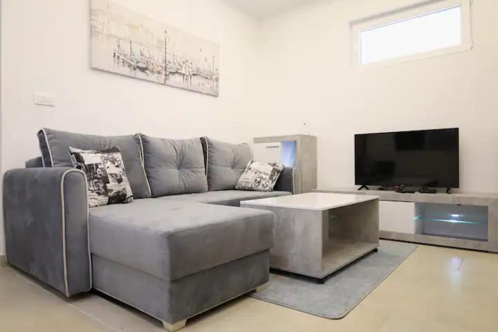 Apartments R&M Tivat Dış mekan fotoğraf