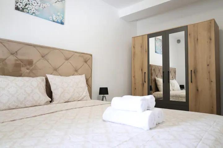 Apartments R&M Tivat Dış mekan fotoğraf